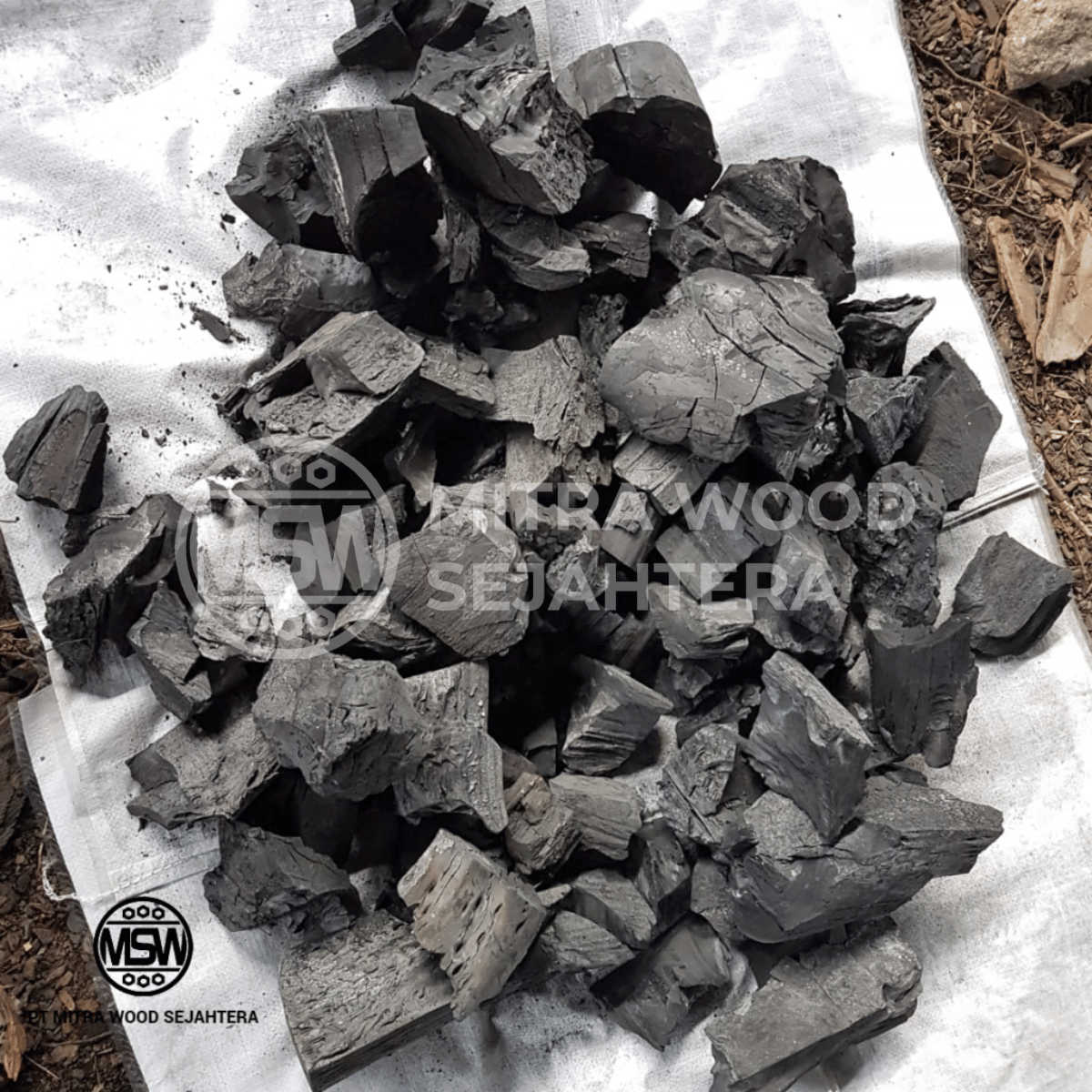 Natural-Wood-Charcoal-3